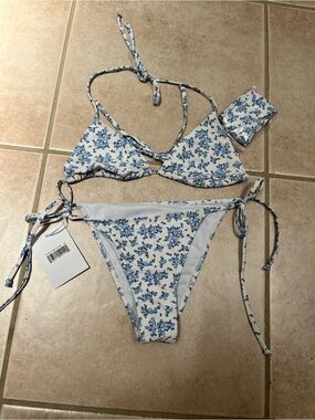 Betty Jade NWT Blue Floral Tie-Side Bikini Set -
